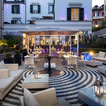 Lhp Hotel Santa Margherita Palace & Spa Santa Margherita Ligure Zewnętrze zdjęcie The Hotel's courtyard